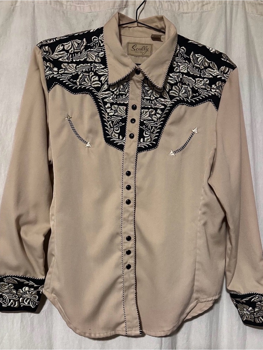 Scully Cream Western-Style Embroidered Button-Up Top - Picture 2 of 5
